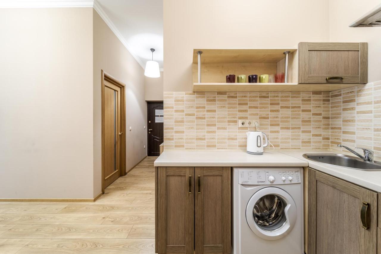 Apartment On Stavropihiiska Street 1 Львов Экстерьер фото