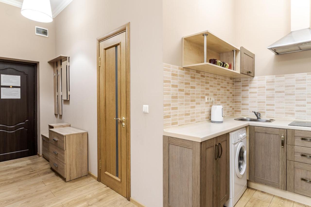 Apartment On Stavropihiiska Street 1 Львов Экстерьер фото