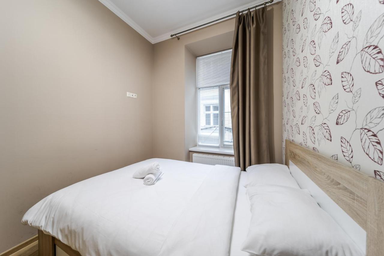 Apartment On Stavropihiiska Street 1 Львов Экстерьер фото