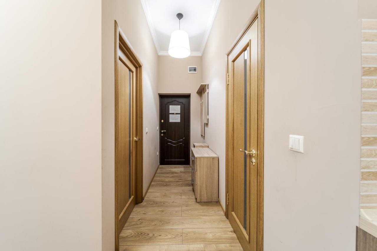Apartment On Stavropihiiska Street 1 Львов Экстерьер фото