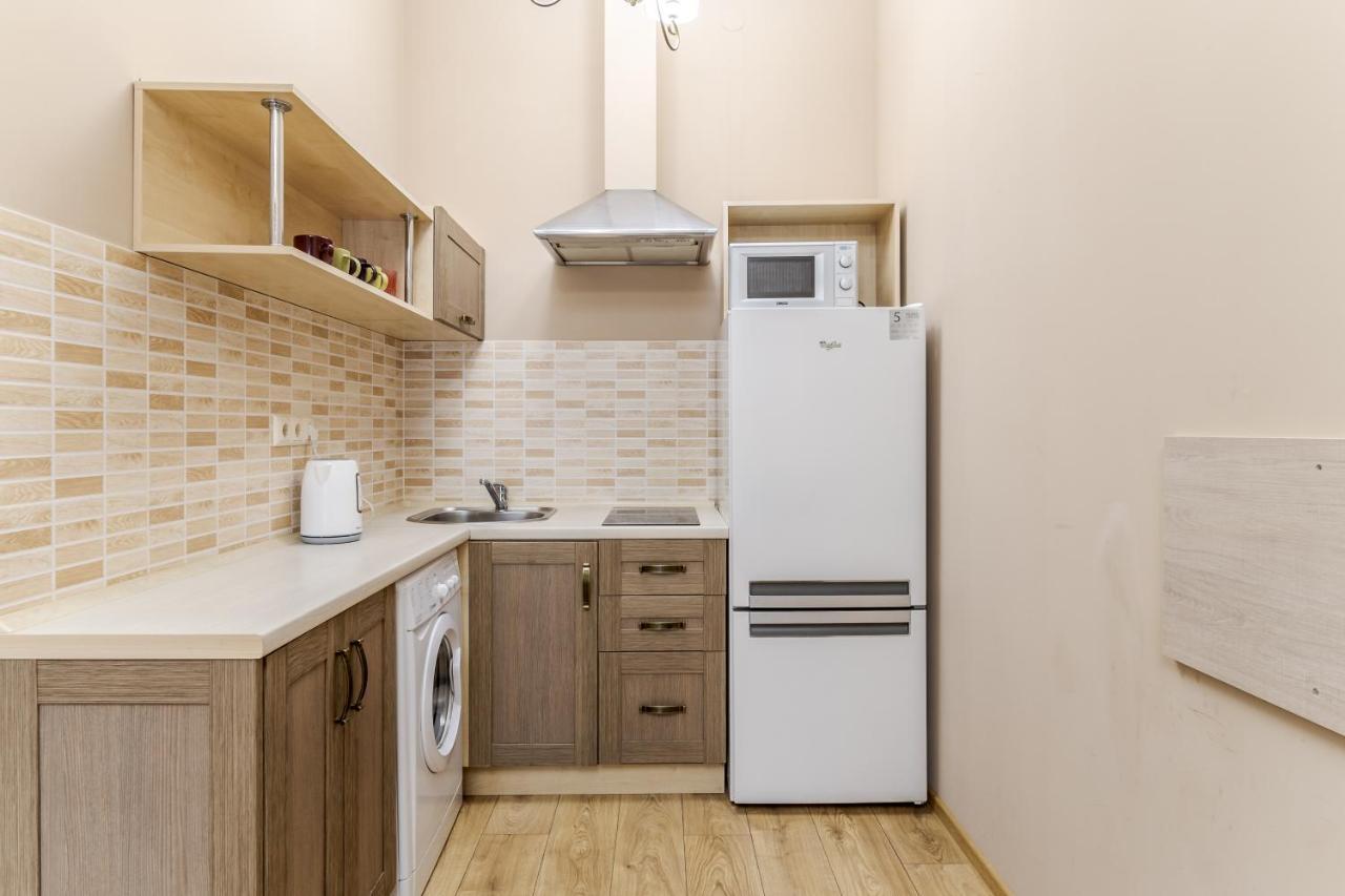 Apartment On Stavropihiiska Street 1 Львов Экстерьер фото